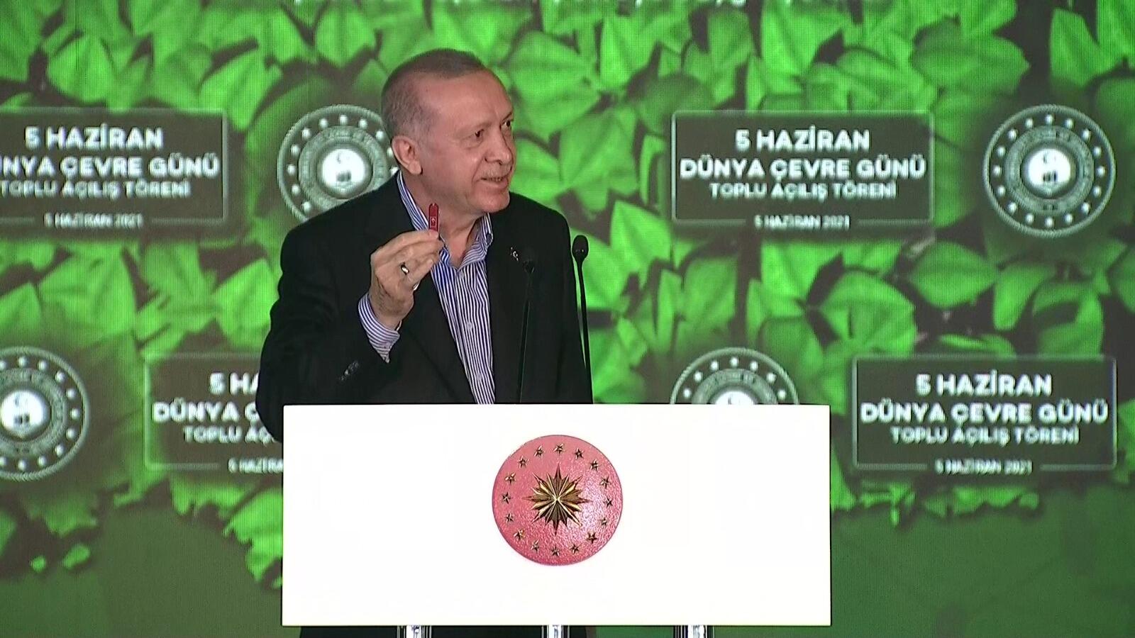 Cumhurbaşkanı Erdoğan’ın katıldığı açılışta güldüren diyaloglar
