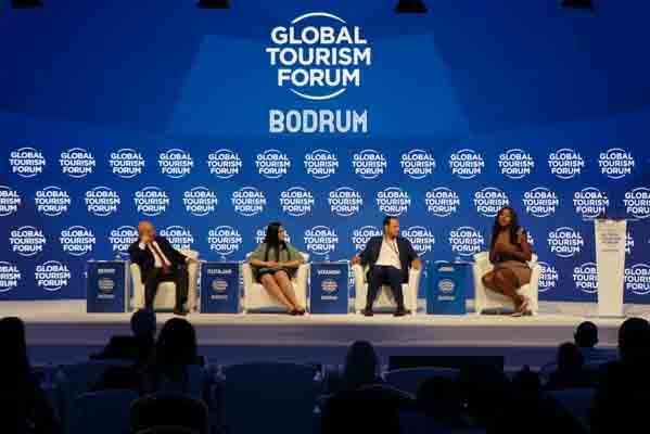 Dünya turizminin kalbi Bodrum'da attı
