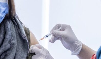 Son dakika… Aşılama hızla sürüyor! Bir haftada 7,7 milyon dozdan fazla aşı uygulandı