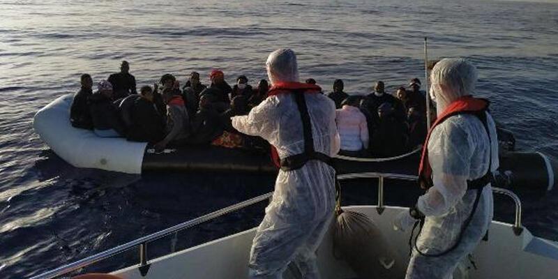 İzmir’de 81 kaçak göçmen kurtarıldı