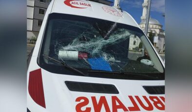 Trabzon’da hastaya müdahaleye giden 112 Acil Servis ekibine saldırı