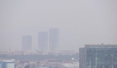 İstanbul’u kül bulutu sardı
