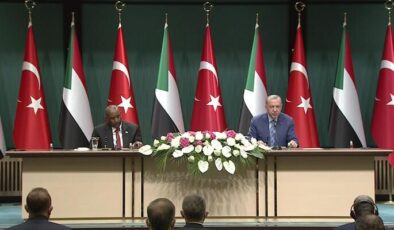 Son dakika haberi: Cumhurbaşkanı Erdoğan ile Orgeneral el-Burhan’dan ortak basın toplantısı