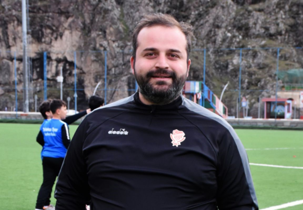 Amatör Lig (BAL) 4. Grup ekiplerinden Gümüşhane Türk Telekom’un Başarılı Sportif Direktörü Emre Akıntürk Açıklamalarda Bulundu