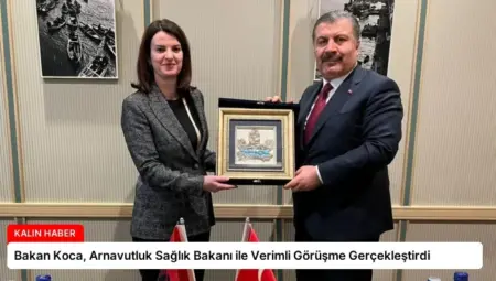 Bakan Koca, Arnavutluk Sağlık Bakanı ile Verimli Görüşme Gerçekleştirdi